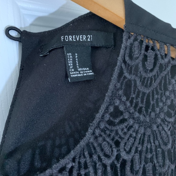 Forever21 black dress - Picture 8 of 10